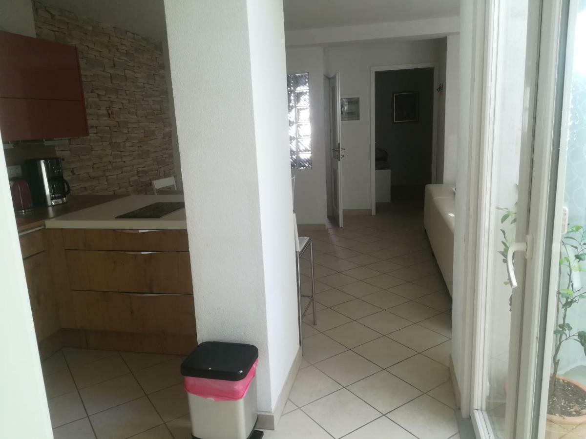 איזולה Apartma Zalka מראה חיצוני תמונה
