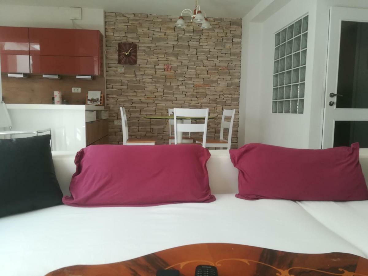 איזולה Apartma Zalka מראה חיצוני תמונה