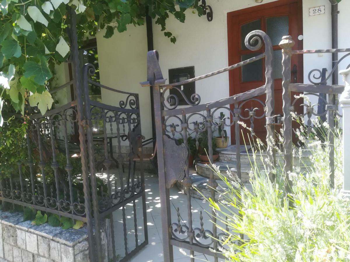 איזולה Apartma Zalka מראה חיצוני תמונה