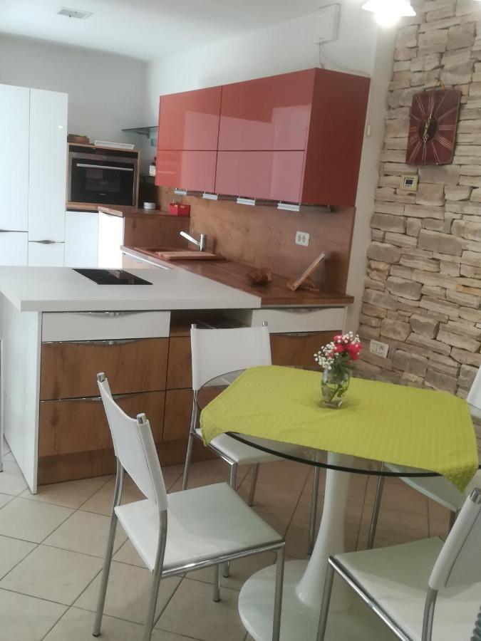 איזולה Apartma Zalka מראה חיצוני תמונה